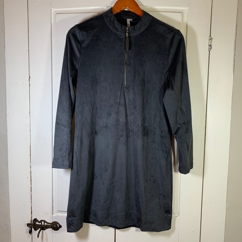 Lulu-B‎ Gray Faux Suede Mock Neck Quarter Zip Tassel Shift Dress Small 4455